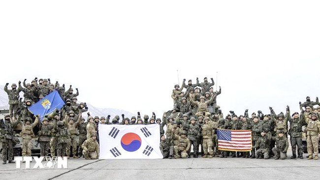 Binh sỹ Mỹ và Hàn Quốc tại một cuộc tập trận. Ảnh: TTXVN Binh sỹ Mỹ và Hàn Quốc tại một cuộc tập trận. Ảnh: TTXVN