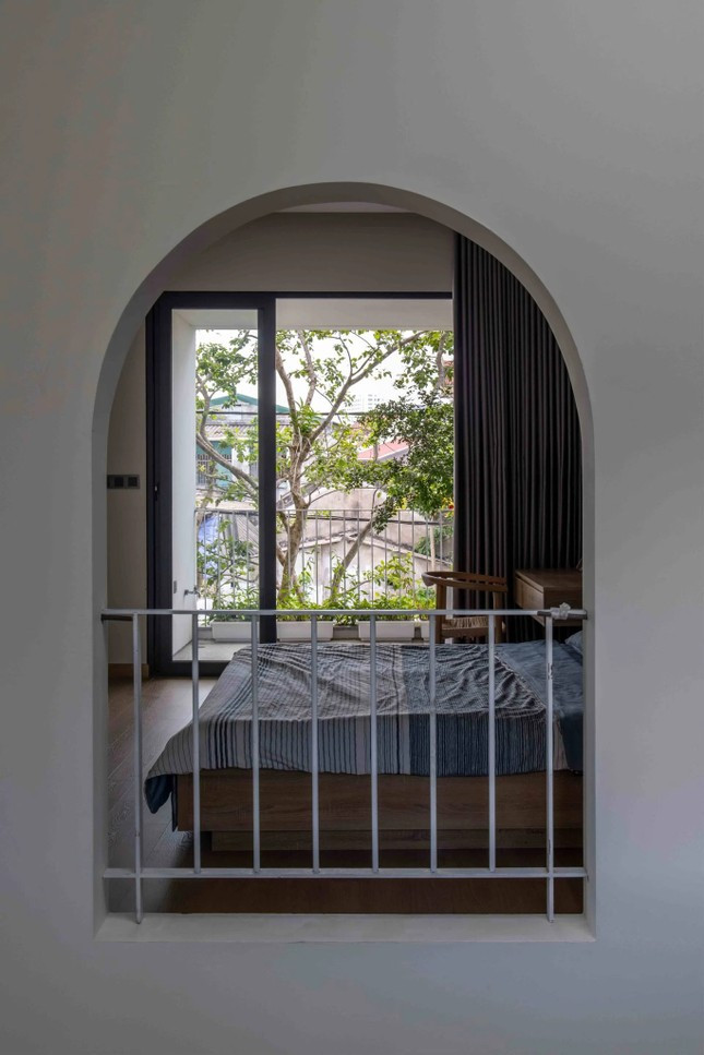 Không gian tràn ngập ánh sáng, kết nối với thiên nhiên. Không gian tràn ngập ánh sáng, kết nối với thiên nhiên.