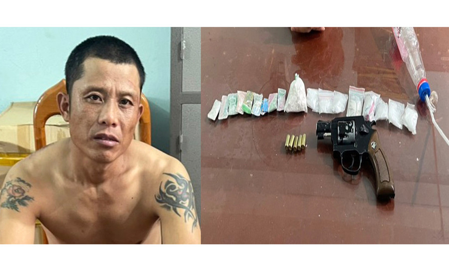 Đối tượng Hoàng Văn Tú cùng tang vật tại Công an huyện Mang Yang. Ảnh: Lê Ánh Đối tượng Hoàng Văn Tú cùng tang vật tại Công an huyện Mang Yang. Ảnh: Lê Ánh