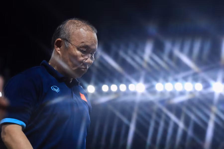 Huấn luyện viên Park Hang-seo đã tạo được nền móng quan trọng cho tuyển Việt Nam ở hàng phòng ngự. Ảnh: Minh Dân Huấn luyện viên Park Hang-seo đã tạo được nền móng quan trọng cho tuyển Việt Nam ở hàng phòng ngự. Ảnh: Minh Dân