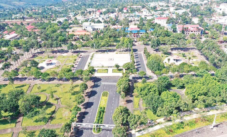 Trung tâm huyện nhìn từ trên cao. Ảnh: Uyên Nguyên