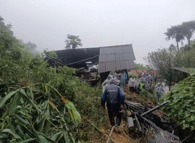 Hiện trường vụ sạt lở núi tại H.Bát Xát