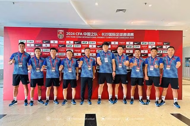 Ban huấn luyện U.22 Việt Nam