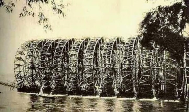 Bờ xe nước trên sông Trà. Ảnh Tư liệu