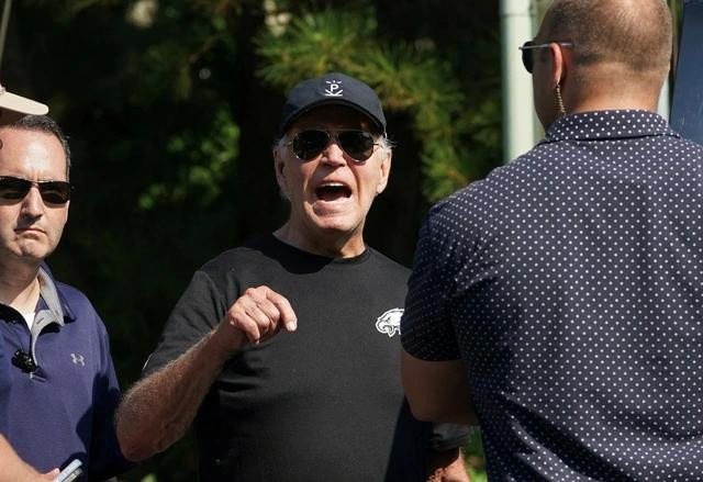 Tổng thống Mỹ Joe Biden trả lời câu hỏi của phóng viên tại thành phố Rehoboth, bang Delaware ngày 31.8 Tổng thống Mỹ Joe Biden trả lời câu hỏi của phóng viên tại thành phố Rehoboth, bang Delaware ngày 31.8