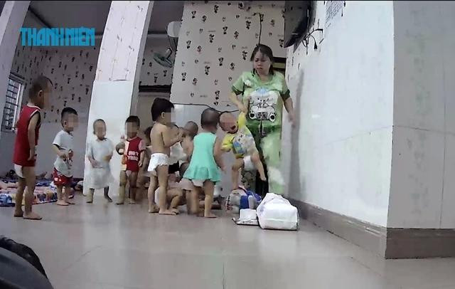 Thời điểm sáng sớm là lúc các bé bị hành hạ nhiều nhất Thời điểm sáng sớm là lúc các bé bị hành hạ nhiều nhất