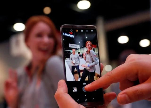 Có nhiều yếu tố khác nhau quyết định đến chất lượng chụp ảnh trên smartphone