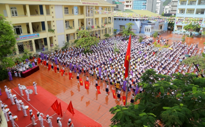 Bộ Giáo dục yêu cầu không tổ chức khai giảng ở những nơi mưa lớn do bão. Ảnh minh hoạ