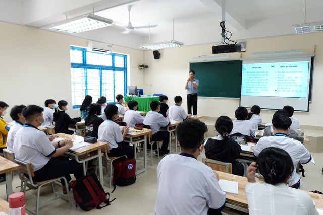 Một buổi học môn văn theo Chương trình GDPT 2018