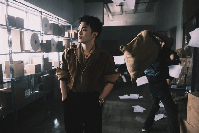 Út khờ Negav lột xác