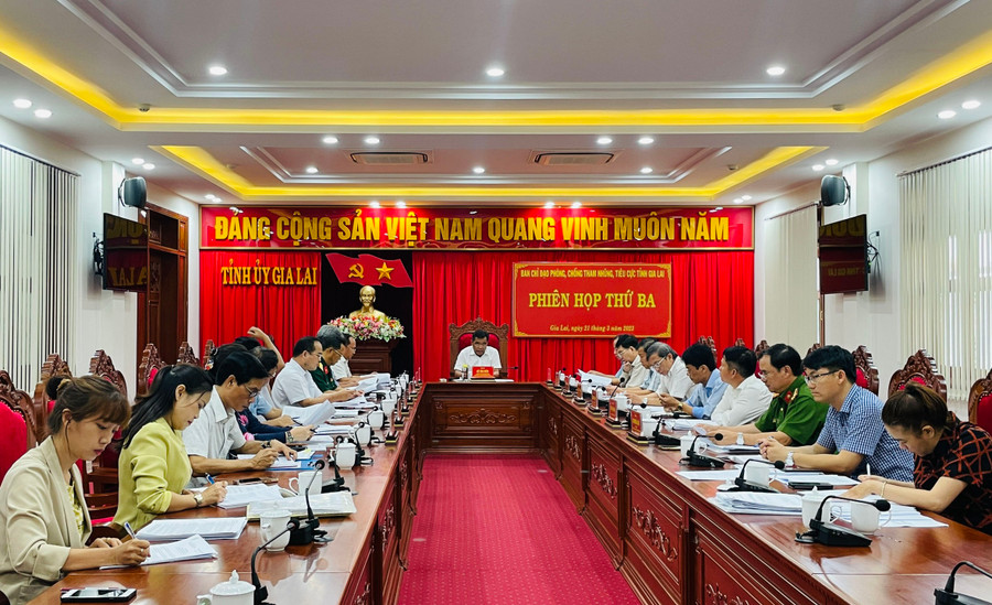 Quang cảnh phiên họp thứ 3 của Ban Chỉ đạo phòng-chống tham nhũng, tiêu cực tỉnh. Ảnh: Hà Duy Quang cảnh phiên họp thứ 3 của Ban Chỉ đạo phòng-chống tham nhũng, tiêu cực tỉnh. Ảnh: Hà Duy