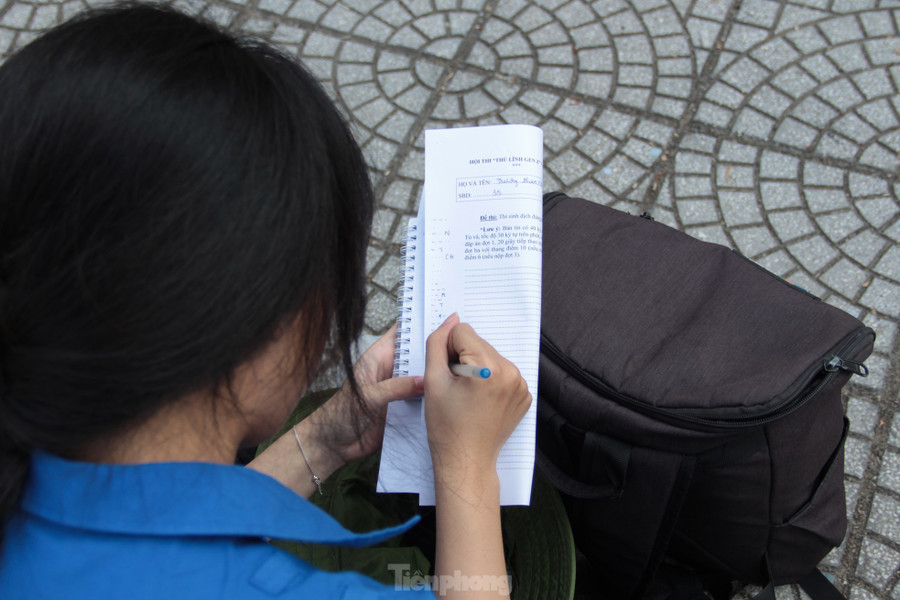 Bên cạnh đó, các thí sinh cũng trải qua các vòng thi kỹ năng thanh niên như: nhận và phát tín hiệu mã Morse, Semaphore, nút dây, dấu đường đi, giải mật thư… cũng như các phần thi dân vũ, múa hát tập thể thanh niên, các trò chơi vận động, teambuilding theo nhóm… Bên cạnh đó, các thí sinh cũng trải qua các vòng thi kỹ năng thanh niên như: nhận và phát tín hiệu mã Morse, Semaphore, nút dây, dấu đường đi, giải mật thư… cũng như các phần thi dân vũ, múa hát tập thể thanh niên, các trò chơi vận động, teambuilding theo nhóm…