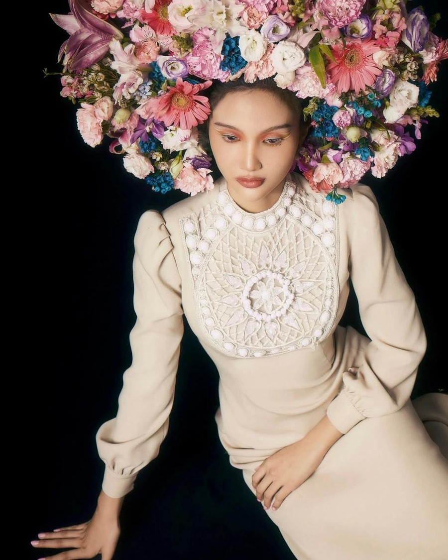 Bùi Tường Vân đội mấn nặng 8kg khi quay video Bùi Tường Vân đội mấn nặng 8kg khi quay video