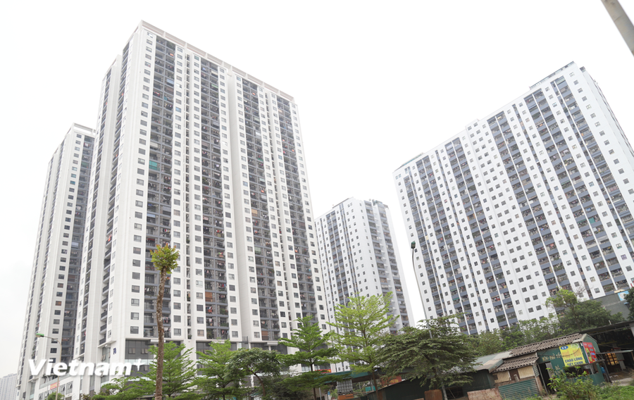 Thị trường bất động sản được kỳ vọng sẽ khởi sắc khi Luật Đất đai năm 2024 có hiệu lực, đi vào cuộc sống. (Ảnh: Thanh Thảo/Vietnam+) Thị trường bất động sản được kỳ vọng sẽ khởi sắc khi Luật Đất đai năm 2024 có hiệu lực, đi vào cuộc sống. (Ảnh: Thanh Thảo/Vietnam+)