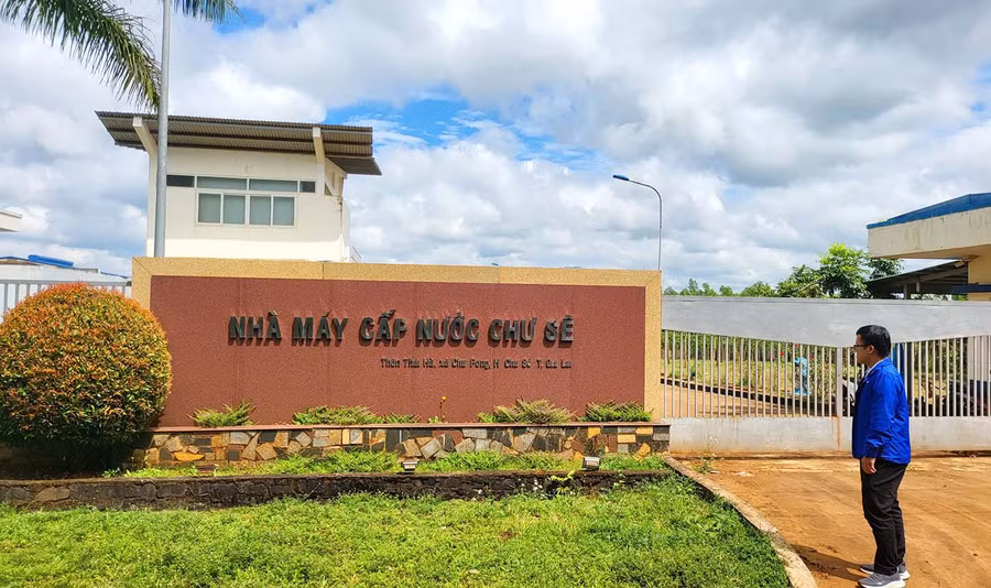 Nhà máy cấp nước của Công ty Cấp nước Chư Sê ngừng cấp nước sinh hoạt cho người dân toàn huyện Chư Sê từ ngày 24-5-2024 do bị cắt điện vì nợ tiền điện. Ảnh: M.P