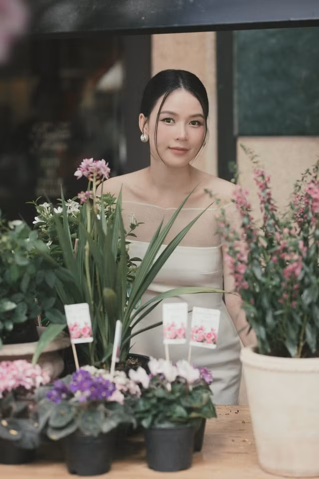 Nhưng cô chọn lọc kỹ hơn