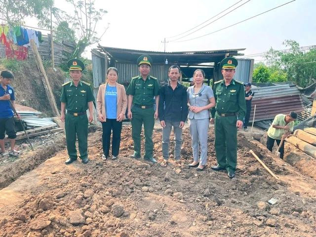 BĐBP tỉnh Kon Tum xây dựng hàng trăm căn nhà cho các hoàn cảnh khó khăn nơi biên giới BĐBP tỉnh Kon Tum xây dựng hàng trăm căn nhà cho các hoàn cảnh khó khăn nơi biên giới