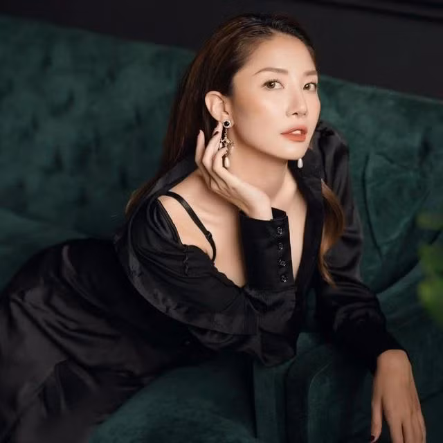 Sau nhiều năm vắng bóng trên màn ảnh, từng muốn bỏ nghề, Minh Khuê quay lại với nghệ thuật vào năm 2022