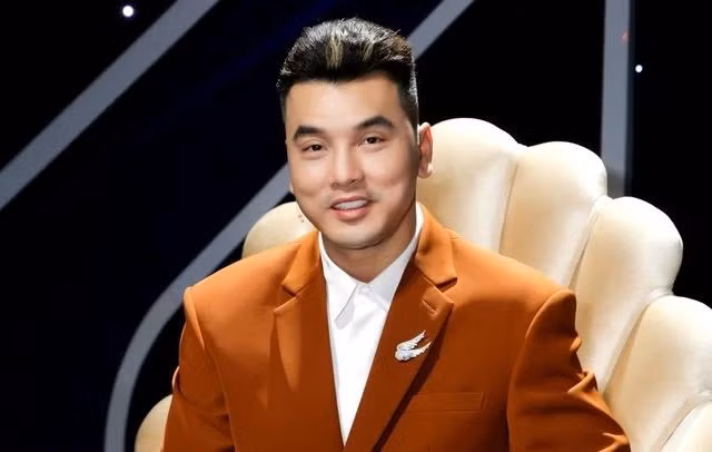 Ưng Hoàng Phúc cho rằng để thành công trong lĩnh vực điện ảnh đòi hỏi các yếu tố thiên thời, địa lợi, nhân hòa Ưng Hoàng Phúc cho rằng để thành công trong lĩnh vực điện ảnh đòi hỏi các yếu tố thiên thời, địa lợi, nhân hòa