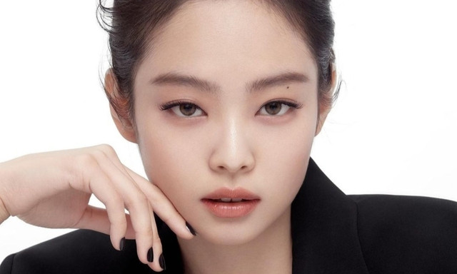 Jennie tích cực với sự nghiệp