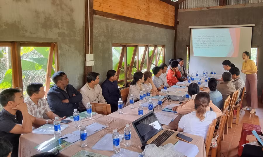 Quang cảnh lớp tập huấn. Ảnh: Hà Phương