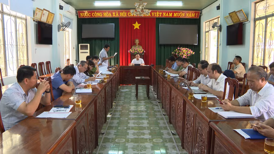 Quang cảnh buổi làm việc. Ảnh: V.Đ