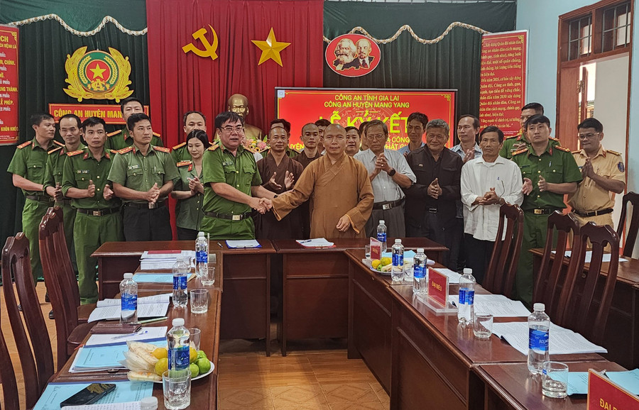 Quang cảnh lễ ký kết. Ảnh: Kim Ngọc Quang cảnh lễ ký kết. Ảnh: Kim Ngọc