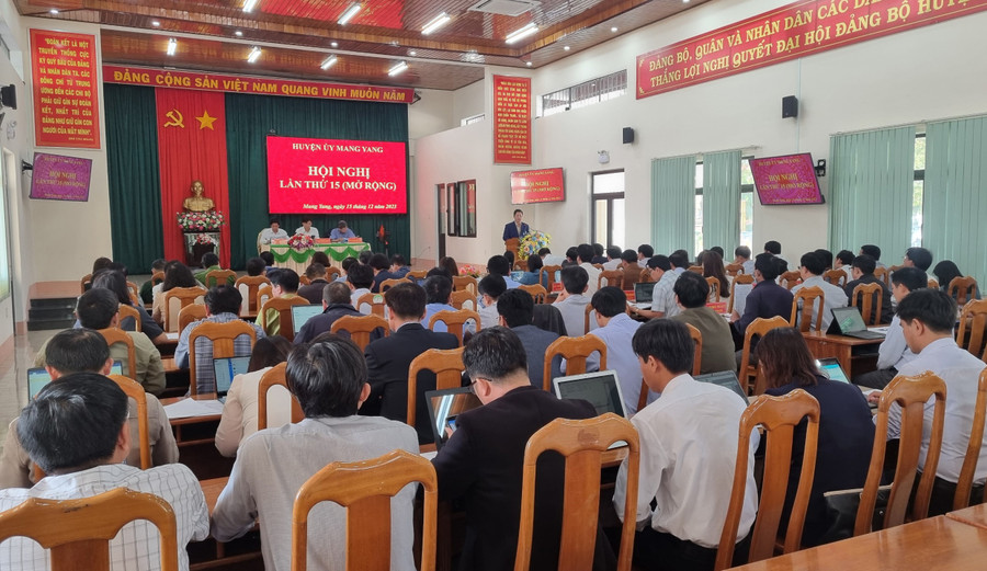 Quang cảnh hội nghị. Ảnh: H.P Quang cảnh hội nghị. Ảnh: H.P