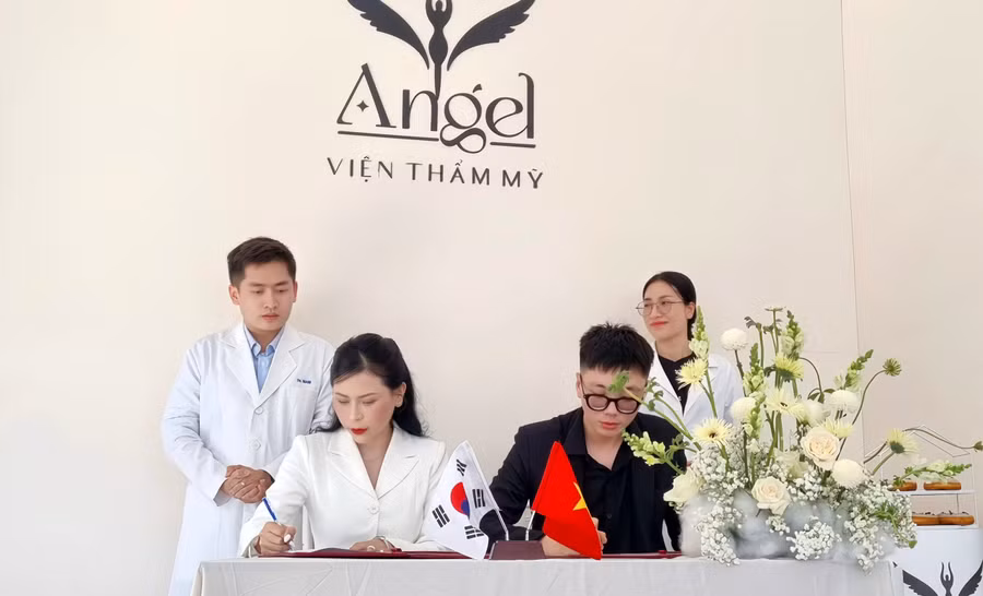 Lễ ký kết chuyển giao công nghệ