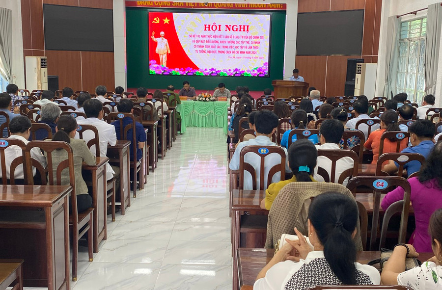 Quang cảnh hội nghị. Ảnh: K.P Quang cảnh hội nghị. Ảnh: K.P