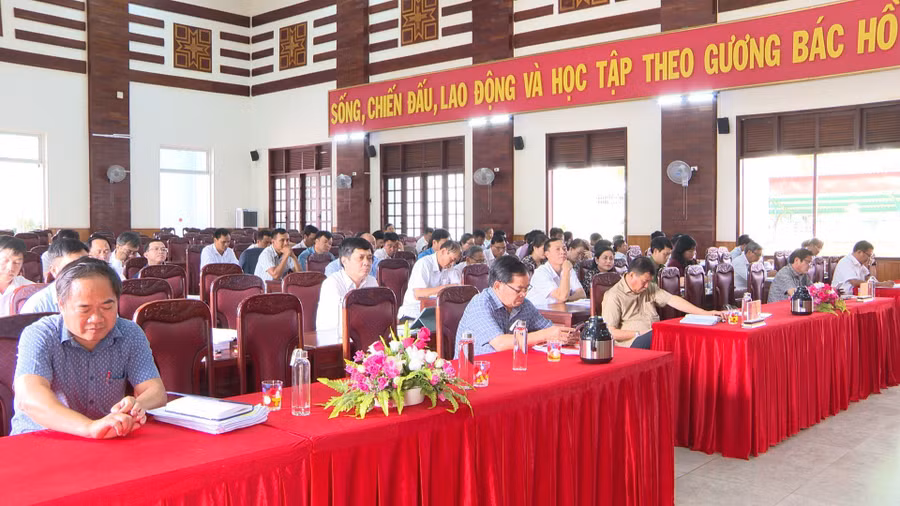 Quang cảnh hội nghị. Ảnh: Văn Đại