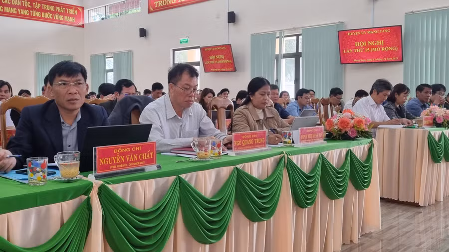 Các đại biểu tham dự hội nghị. Ảnh: H.P