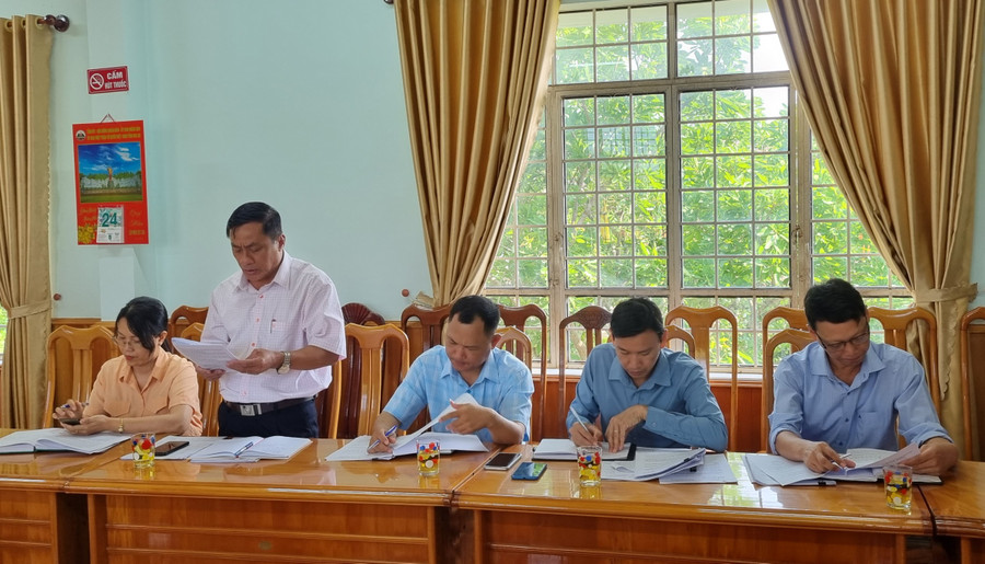 Các đại biểu tham gia ý kiến tại buổi giám sát. Ảnh: Hà Phương Các đại biểu tham gia ý kiến tại buổi giám sát. Ảnh: Hà Phương