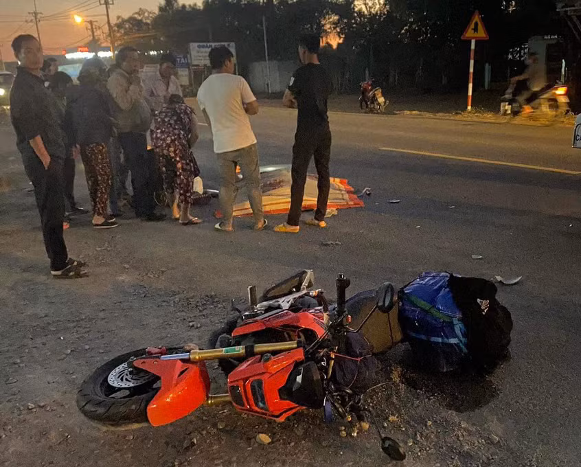 Hiện trường vụ tai nạn. Ảnh: H.P Hiện trường vụ tai nạn. Ảnh: H.P