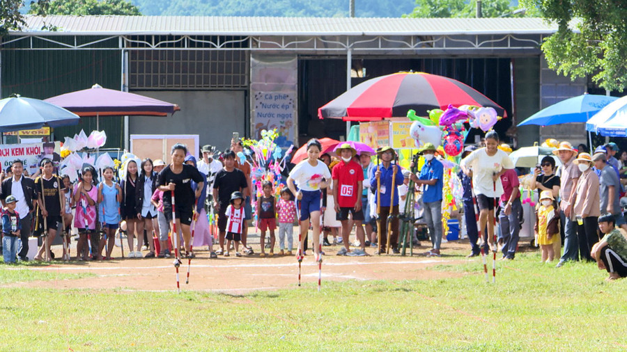 Các hoạt động thể thao tổ chức tại lễ hội.