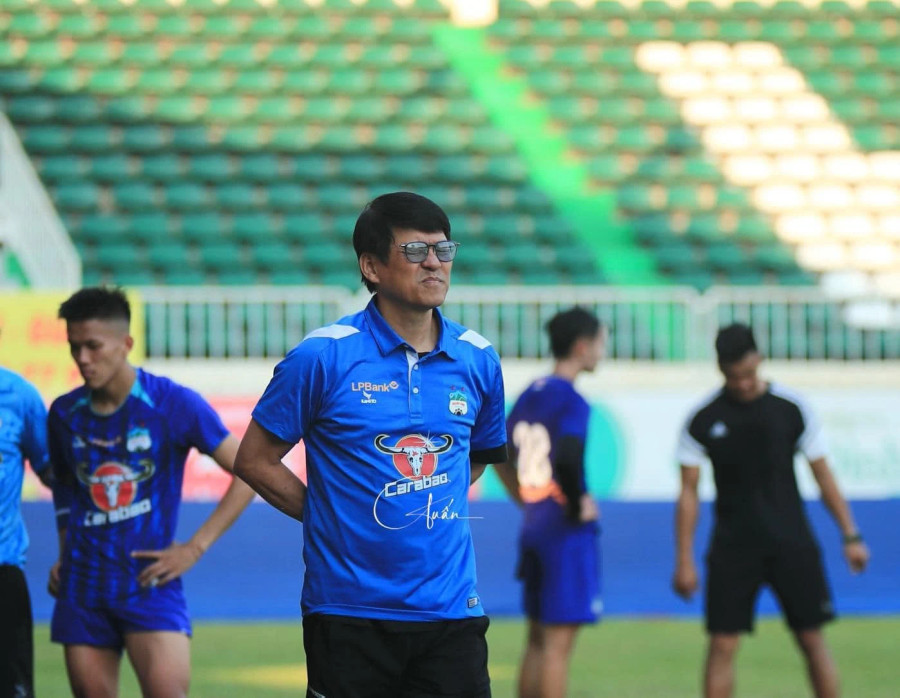HLV Vũ Tiến Thành sẽ ra mắt HAGL ở vòng 9 V-League HLV Vũ Tiến Thành sẽ ra mắt HAGL ở vòng 9 V-League