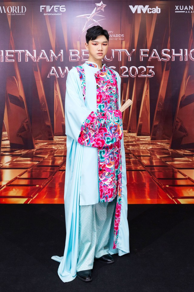 Người mẫu Vũ Nhật Lâm là gương mặt tiềm năng của thời trang Việt Người mẫu Vũ Nhật Lâm là gương mặt tiềm năng của thời trang Việt