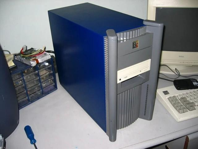 Apple từng muốn thâu tóm BeOS