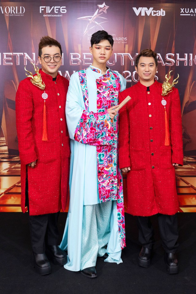 Người mẫu Vũ Nhật Lâm là gương mặt nổi bật tại giải thưởng người mẫu Việt Nam 2023 - Vietnam Beauty Fashion Awards. Người mẫu Vũ Nhật Lâm là gương mặt nổi bật tại giải thưởng người mẫu Việt Nam 2023 - Vietnam Beauty Fashion Awards.