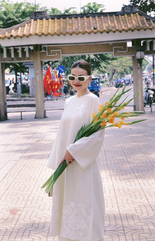 Vẻ đẹp mặn mà của Thanh Hằng trong loạt ảnh Vẻ đẹp mặn mà của Thanh Hằng trong loạt ảnh