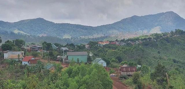 Một góc làng Pờ Yầu hôm nay Một góc làng Pờ Yầu hôm nay