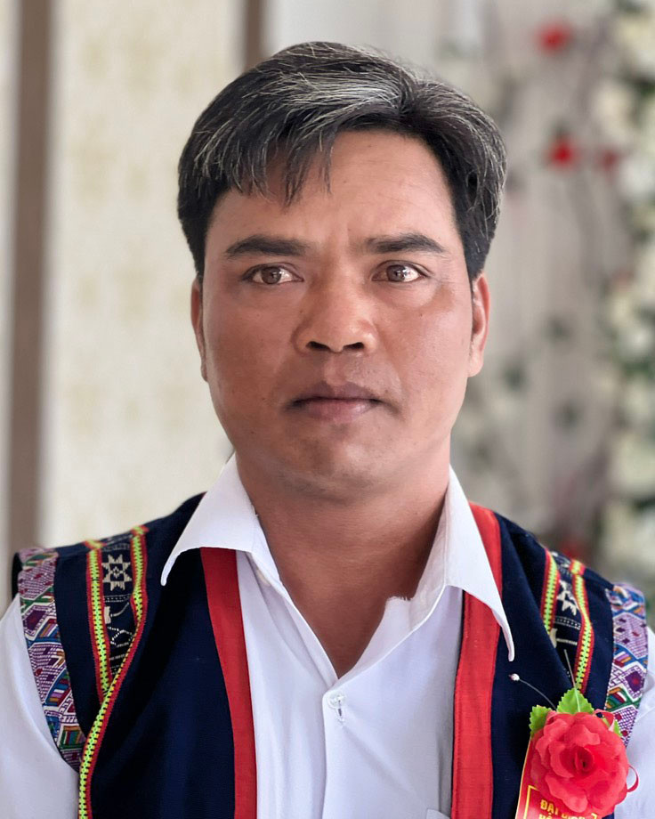 Ông Đinh Chôi (làng Lợt, xã Kông Pla, huyện Kbang). Ảnh: Phương Dung