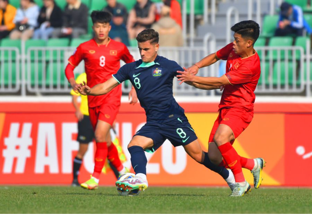 U.20 Việt Nam (áo đỏ) có chiến thắng quả cảm. Ảnh: AFC