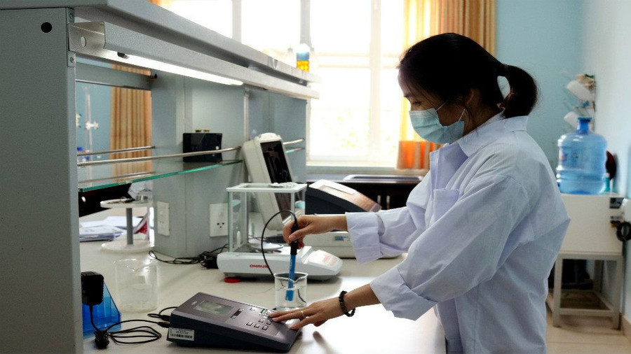 Người dân cần sử dụng nước đảm bảo tiêu chuẩn chất lượng để bảo vệ sức khỏe và môi trường. Ảnh: Nguyễn Sang Người dân cần sử dụng nước đảm bảo tiêu chuẩn chất lượng để bảo vệ sức khỏe và môi trường. Ảnh: Nguyễn Sang