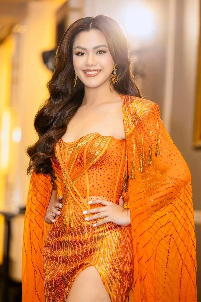 Nữ ca sĩ cho rằng nếu không giành quán quân Vietnam Idol, có lẽ cô đã không theo nghề ca hát Nữ ca sĩ cho rằng nếu không giành quán quân Vietnam Idol, có lẽ cô đã không theo nghề ca hát