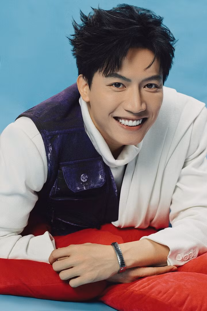 Anh Tú ra mắt sản phẩm sau khi giành quán quân "Ca sĩ mặt nạ".