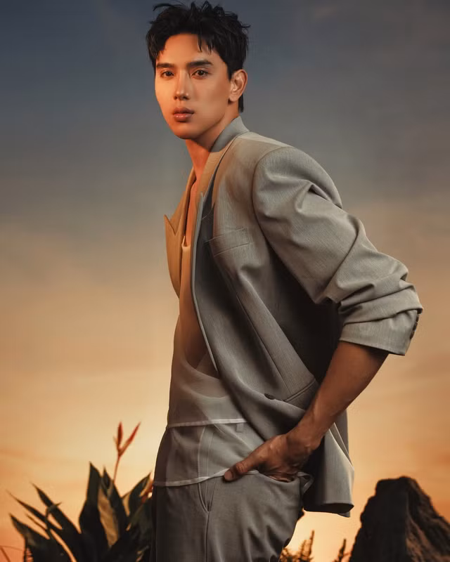 Anh nhận được nhiều lời khen ngợi từ giới chuyên môn