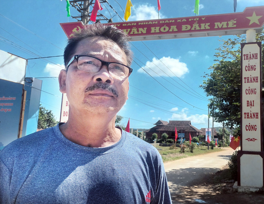 Lão nông Hồ Xuân Vui. Ảnh: VĂN CHƯƠNG Lão nông Hồ Xuân Vui. Ảnh: VĂN CHƯƠNG