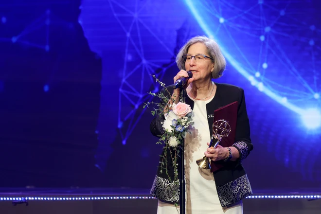 Giải Đặc biệt VinFuture 2023 dành cho Nhà khoa học nữ vinh danh Giáo sư Susan Solomon (Mỹ). Ảnh: Minh Sơn/Vietnam+