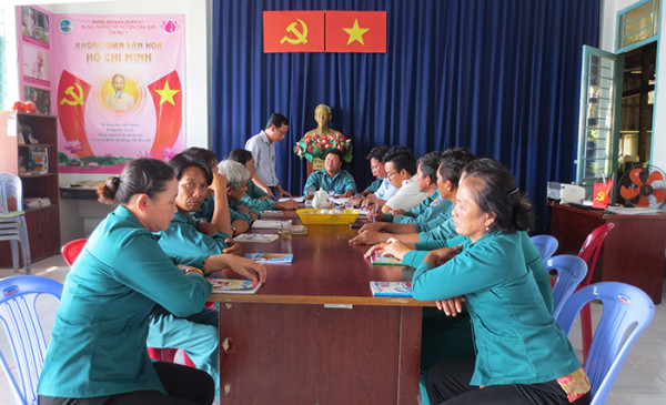 Cuộc họp của những người giữ rừng tại Phân khu III. Cuộc họp của những người giữ rừng tại Phân khu III.